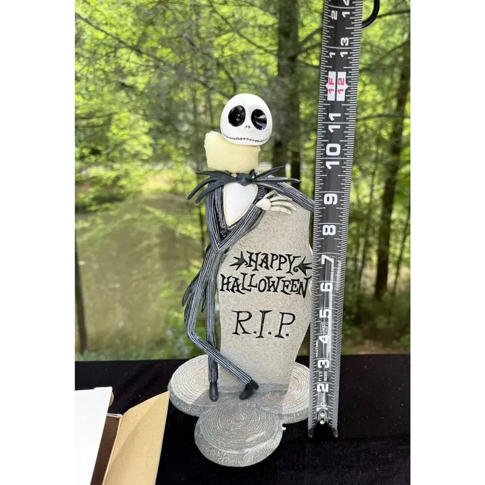 Disney Store JACK SKELLINGTON Nightmare Before Christmas HALLOWEEN Bobble NIB